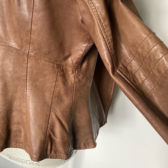 DANIER Women’s Size XS Genuine Leather Cognac/Brown Biker Jacket - Picture 12 of 15